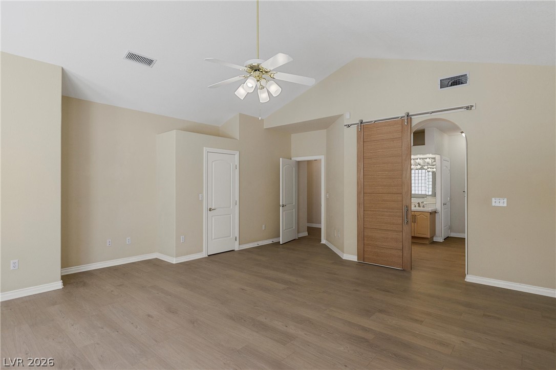 8133 Horizon Lake Drive Property Photo 31