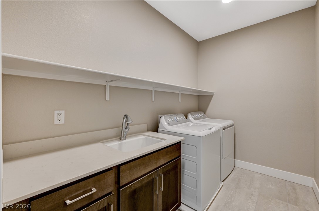 6853 Desert Finch Street Property Photo 28