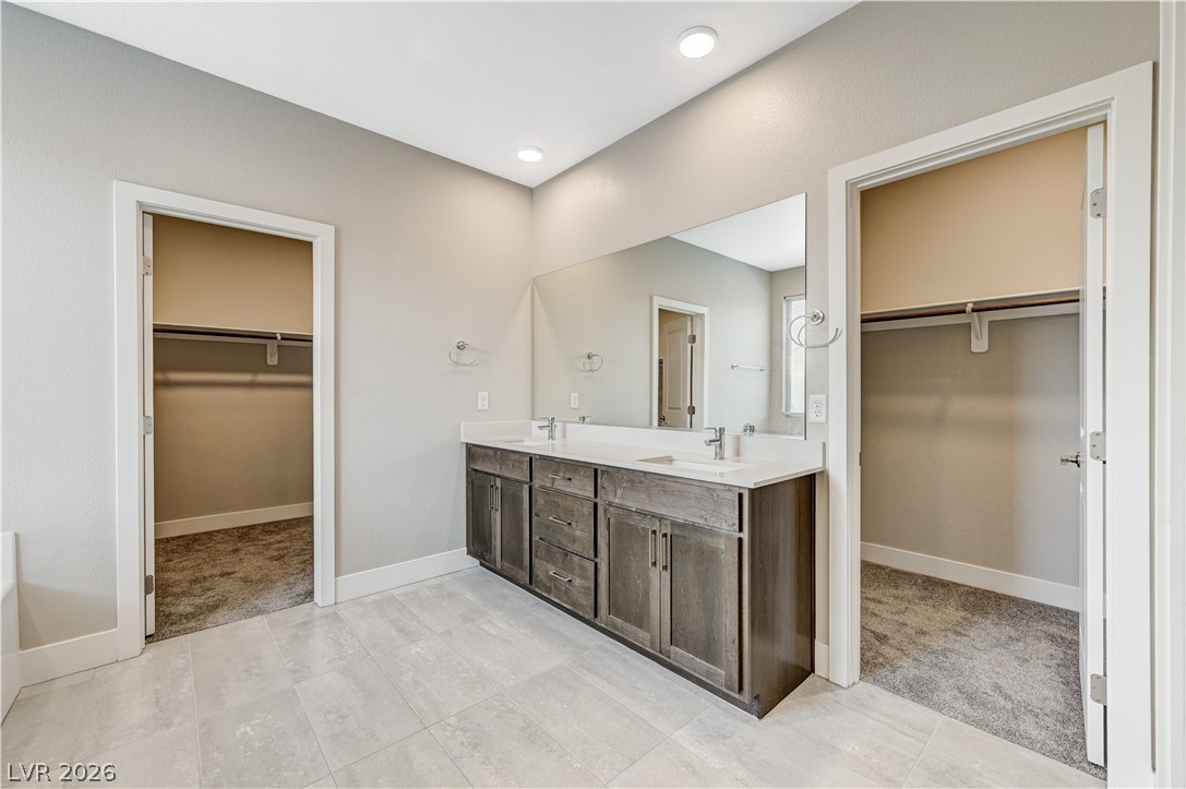 6853 Desert Finch Street Property Photo 33