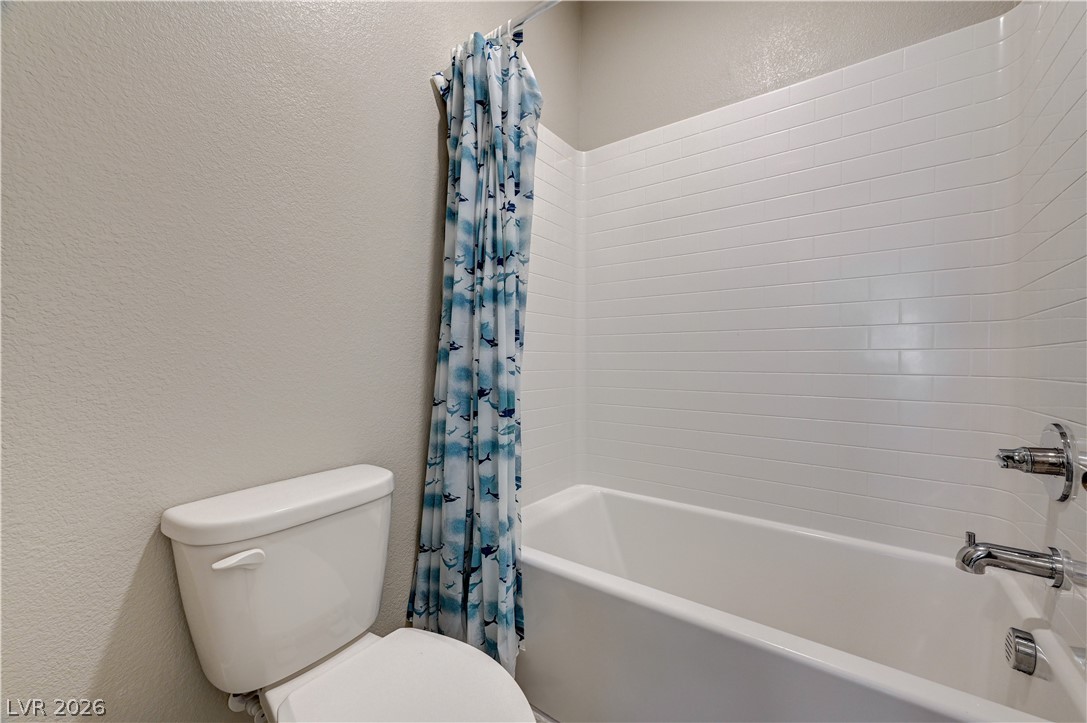 6853 Desert Finch Street Property Photo 45