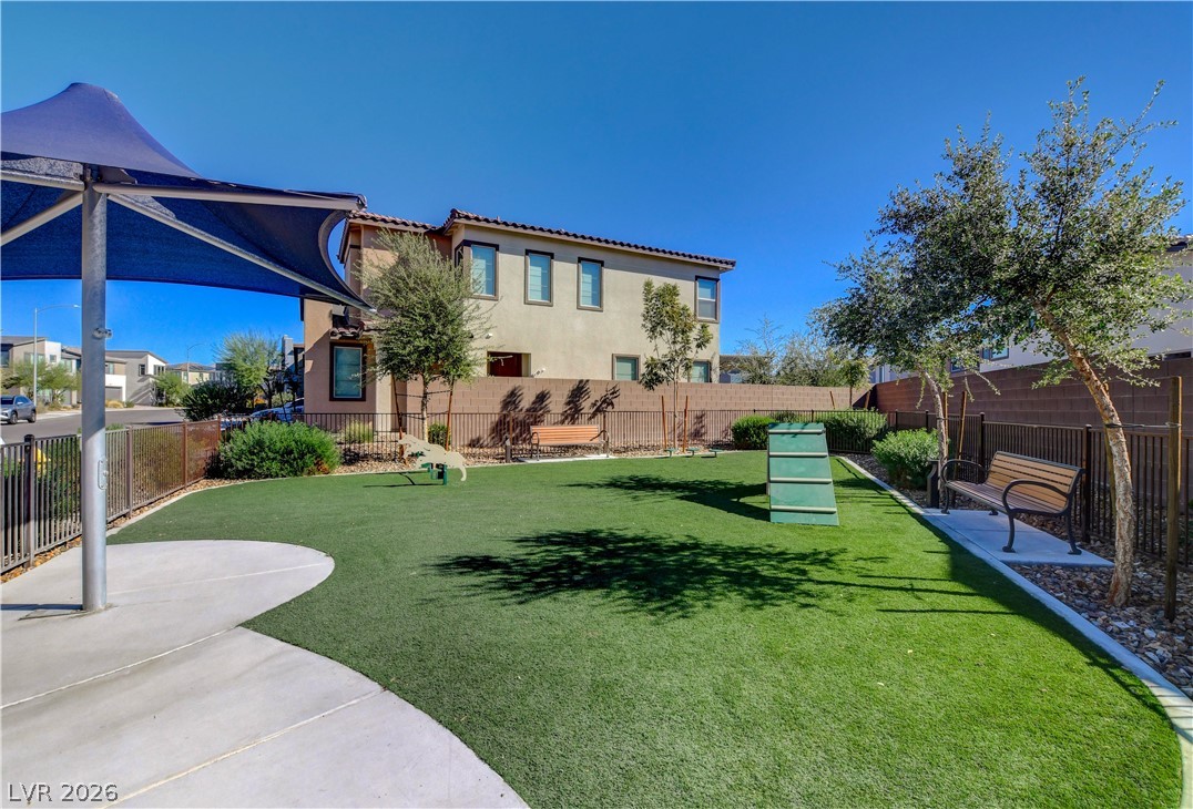 6853 Desert Finch Street Property Photo 58