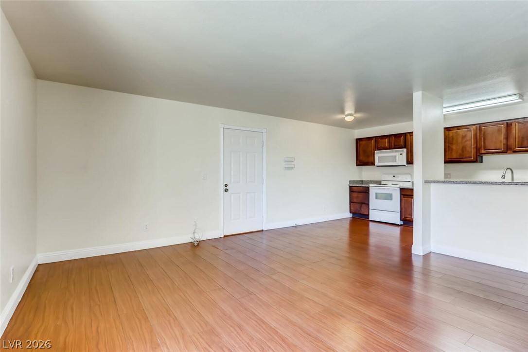 5229 Indian River Drive 240 Property Photo 8
