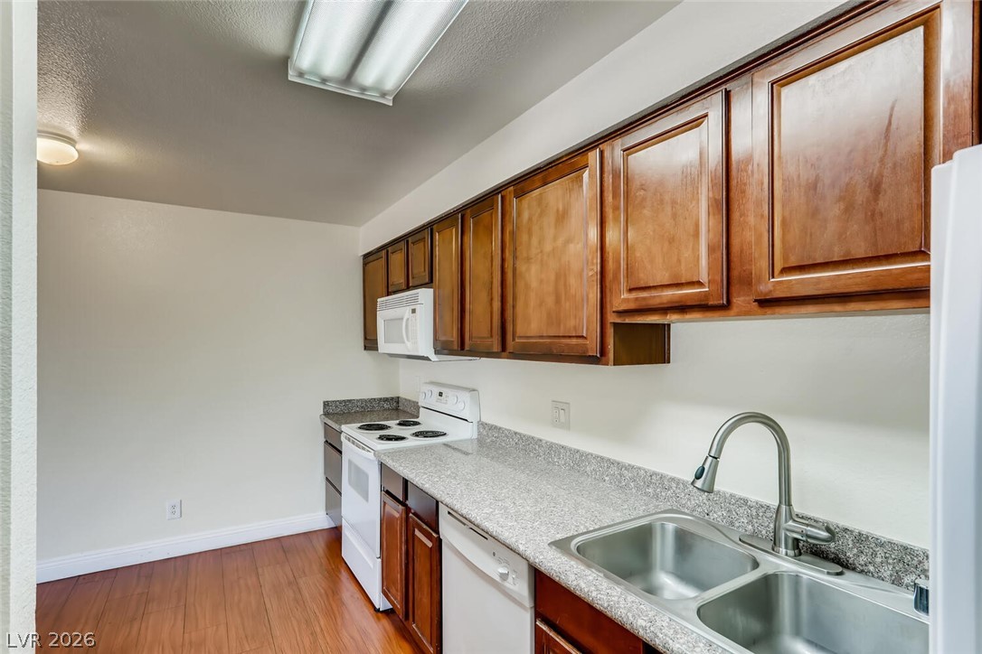 5229 Indian River Drive 240 Property Photo 14