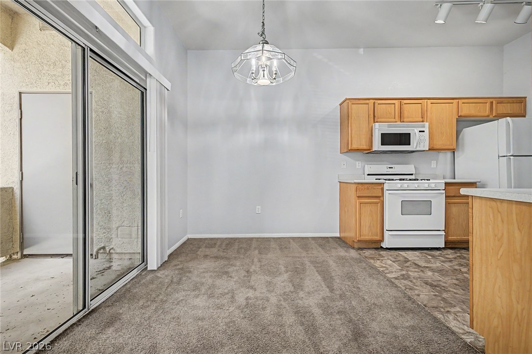 3541 Desert Cliff Street 103 Property Photo 11