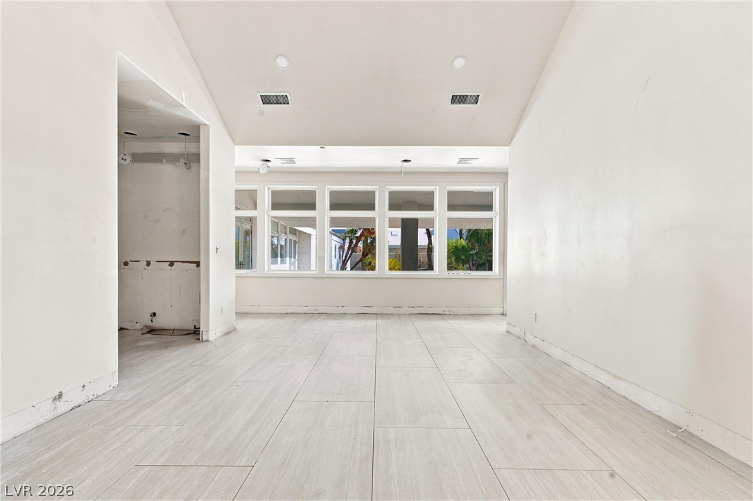 3840 Topaz Street Property Photo 12