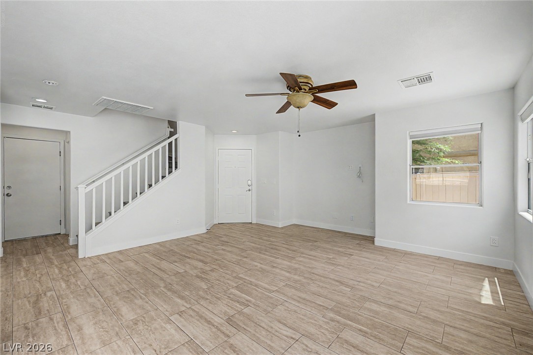 8168 New Leaf Avenue Property Photo 5