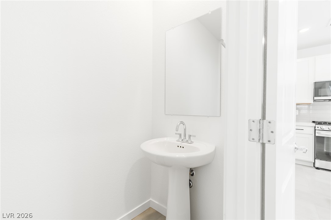 873 Camargo Street Property Photo 11