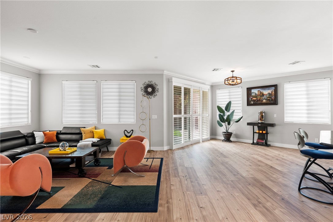 5627 Spanish Valor Road Property Photo 4