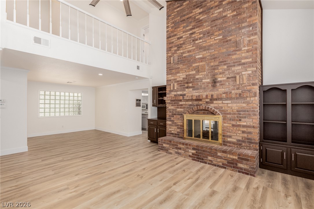 861 Vegas Valley Drive Property Photo 3