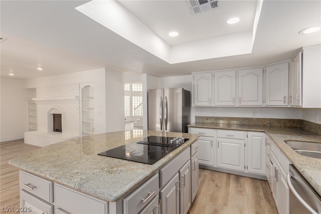 861 Vegas Valley Drive Property Photo 13
