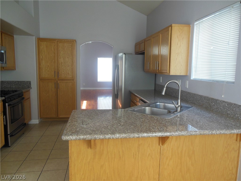 878 Scarlet Haze Avenue Property Photo 6