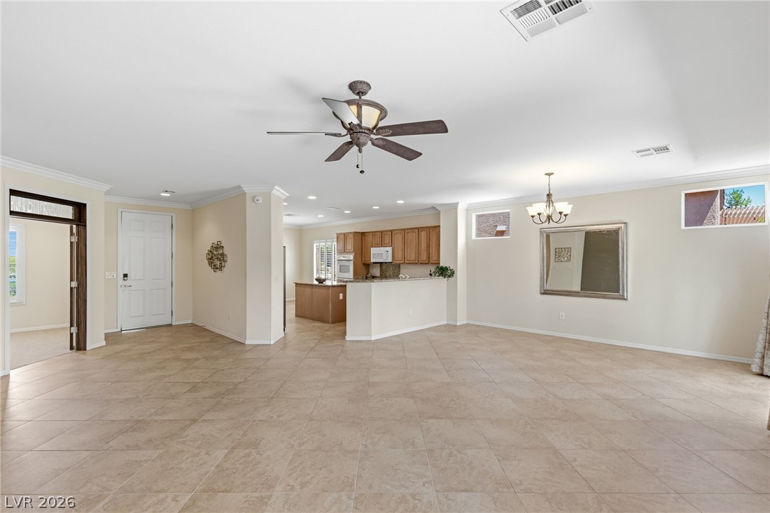 2587 Deora Way Property Photo 8
