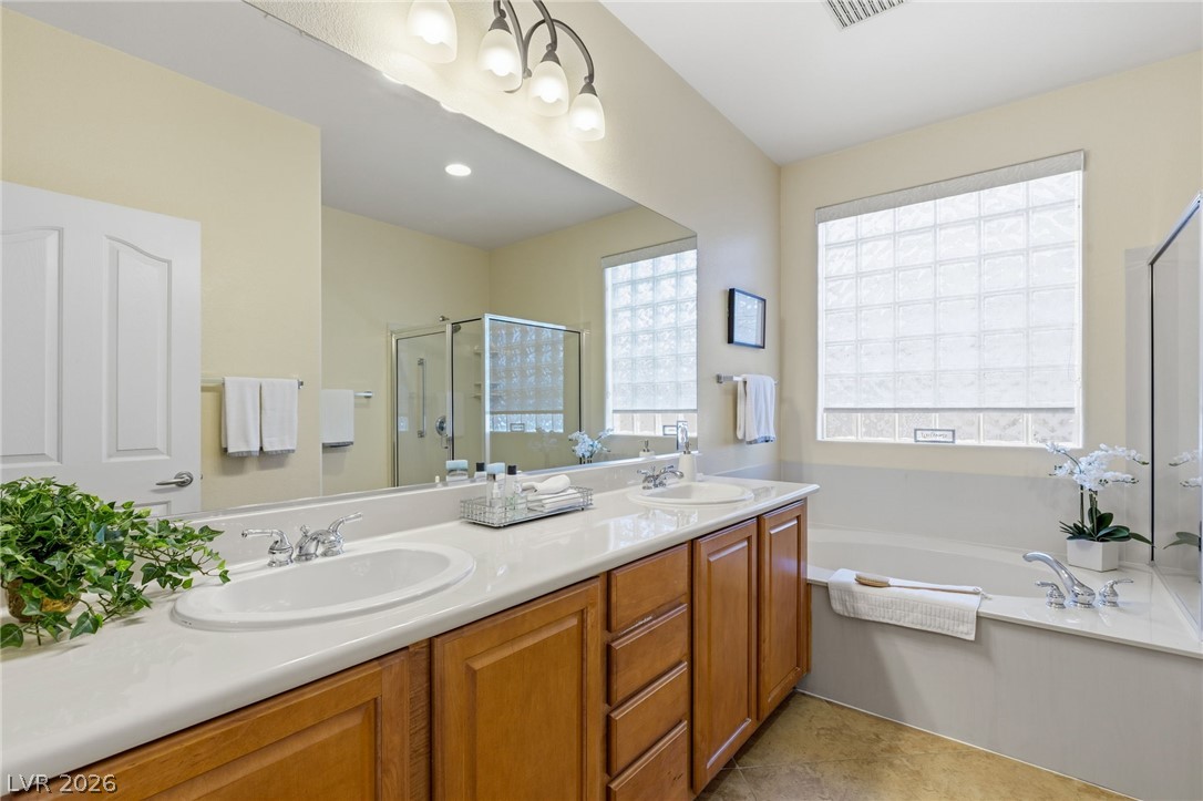 2587 Deora Way Property Photo 24