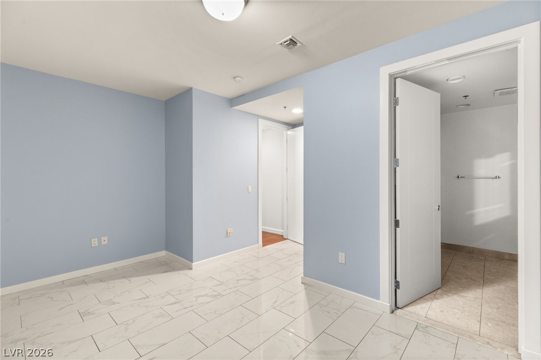 4525 Dean Martin Drive 409 Property Photo 32