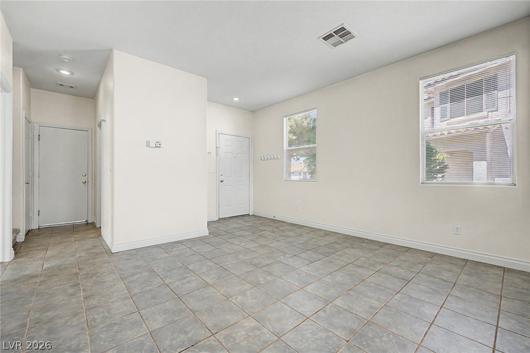 2392 Predera Avenue Property Photo 3