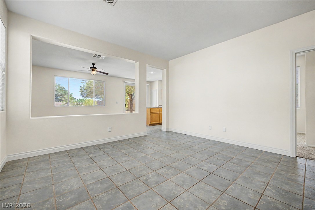 2392 Predera Avenue Property Photo 5