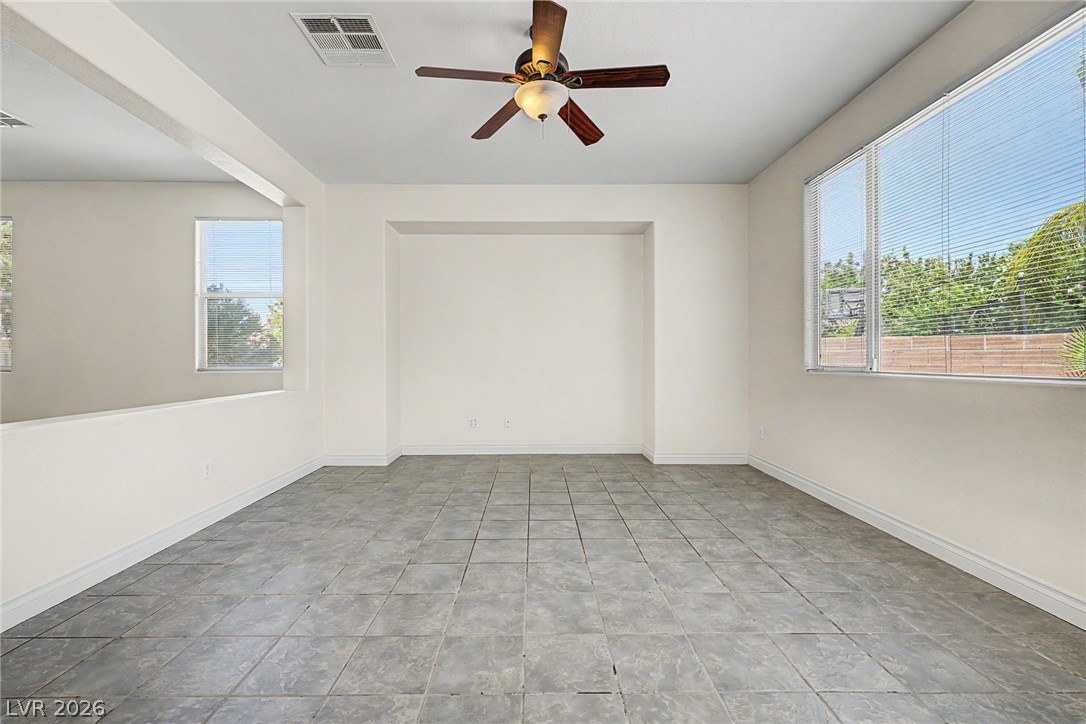 2392 Predera Avenue Property Photo 7