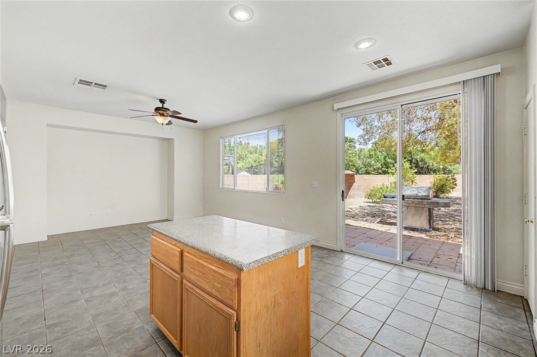2392 Predera Avenue Property Photo 14
