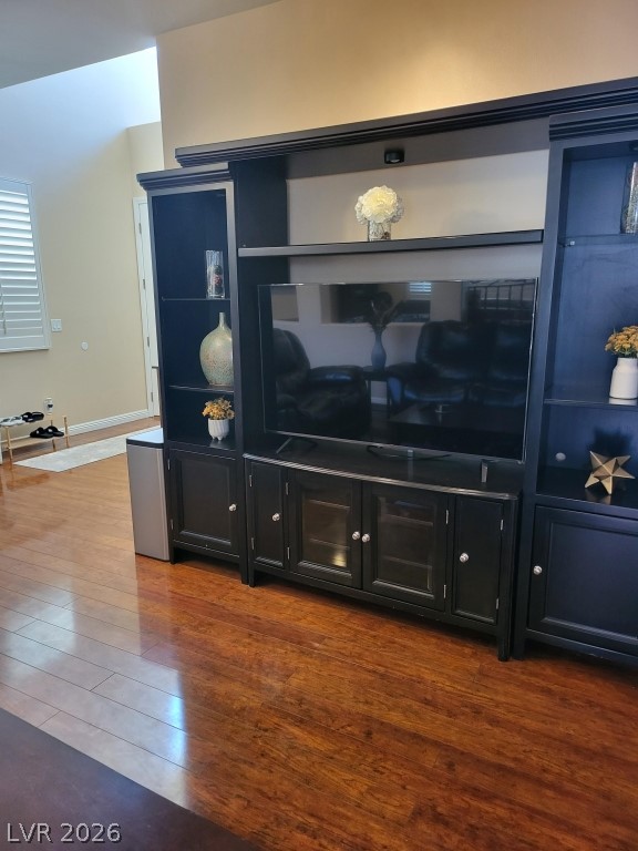 9695 Ridgebluff Avenue Property Photo 8