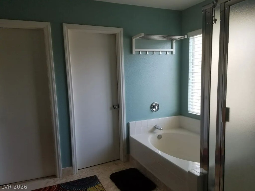 9695 Ridgebluff Avenue Property Photo 46
