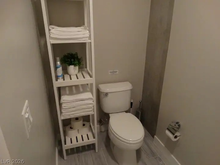 2810018 Property Photo 11