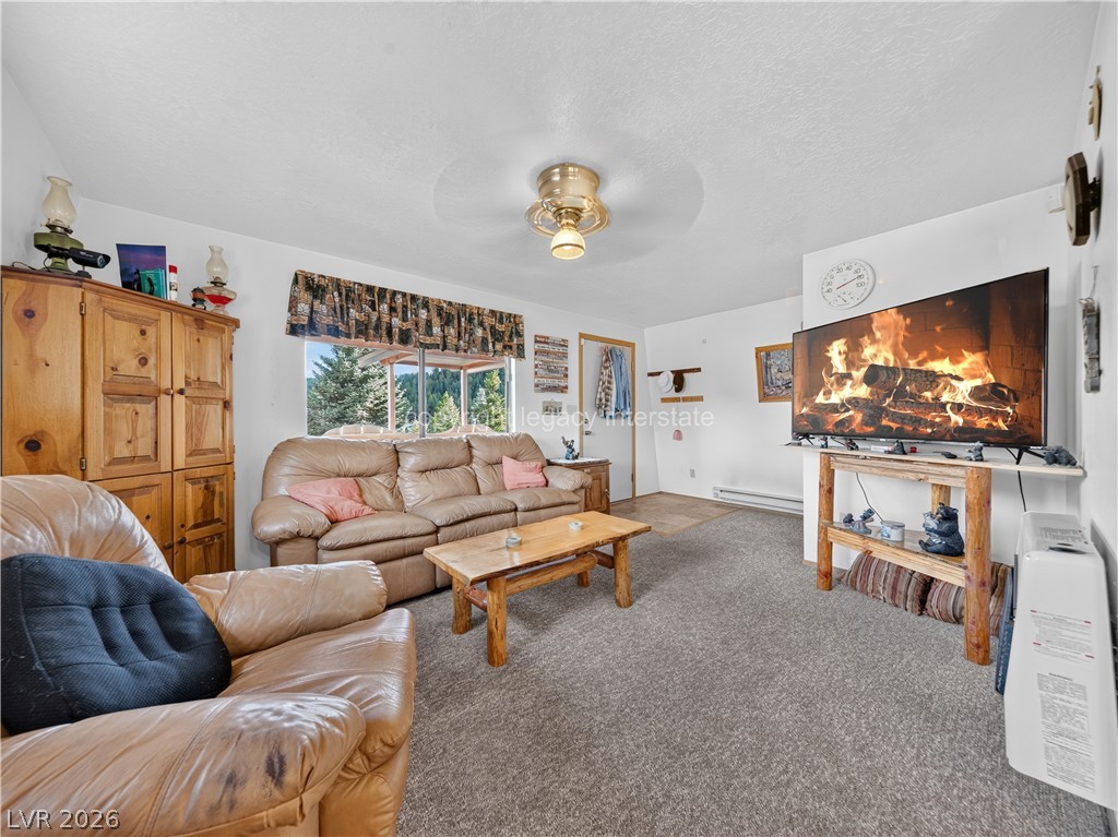 651 East Aspen Meadow Drive Property Photo 10