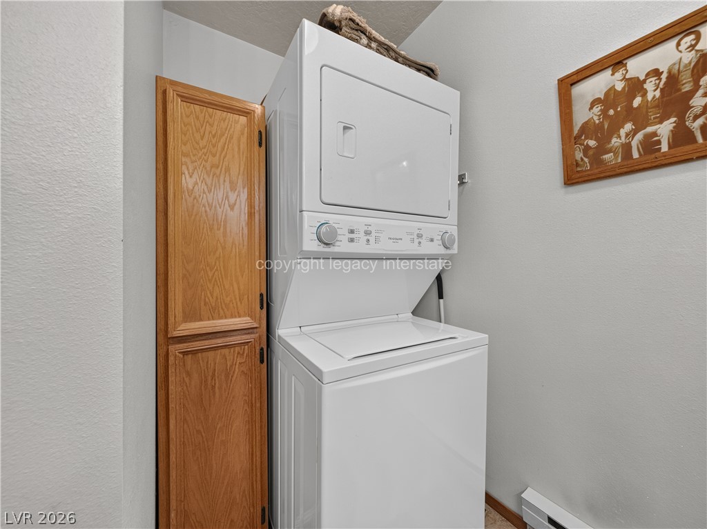 651 East Aspen Meadow Drive Property Photo 19