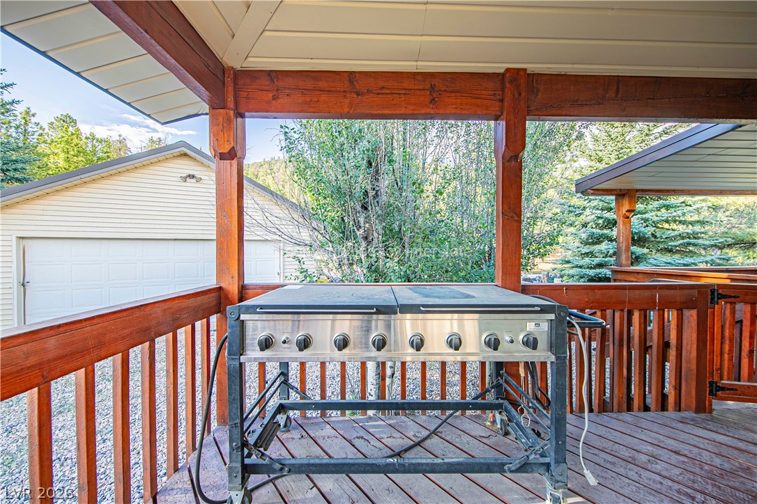 651 East Aspen Meadow Drive Property Photo 40