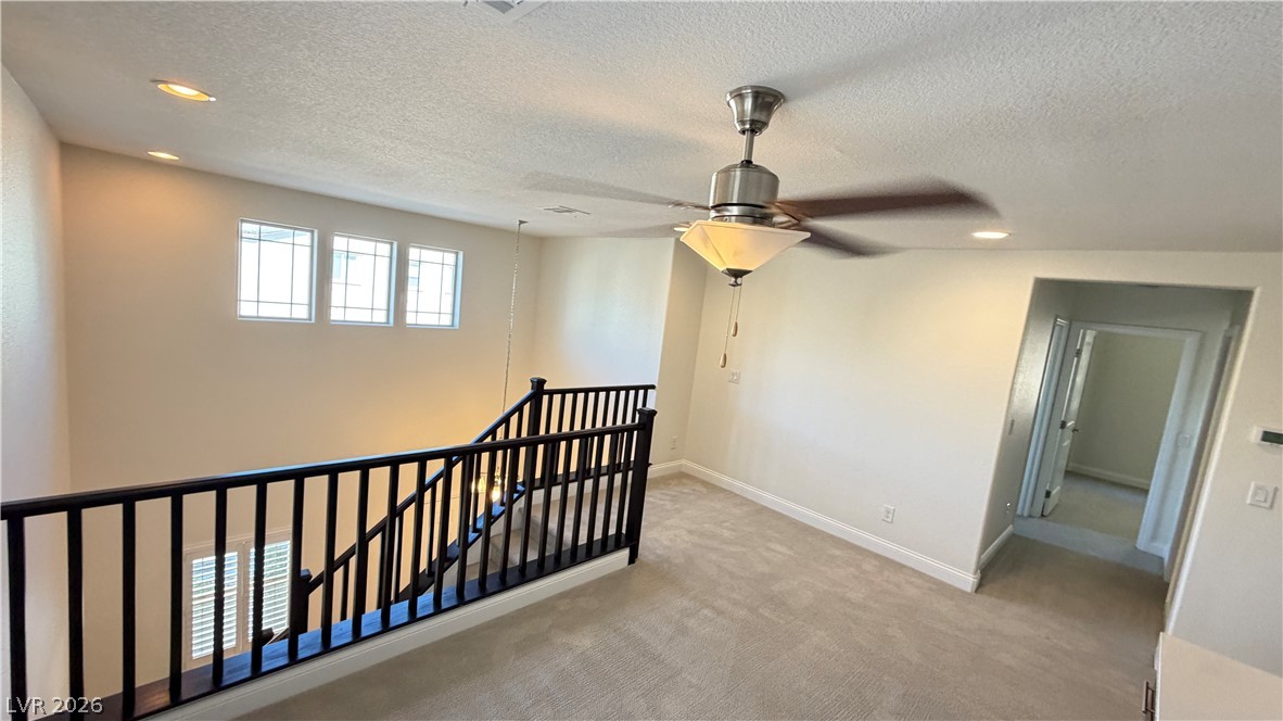 8118 Pinecrest Falls Street Property Photo 8