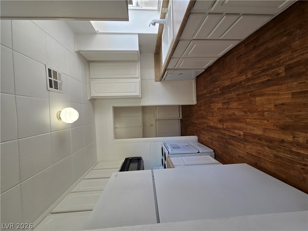 607 Avenue G Avenue Property Photo 10