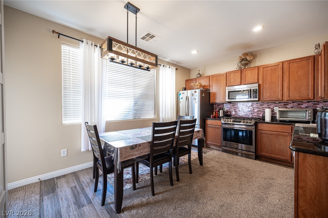 6882 Bronze Meadow Avenue Property Photo 15