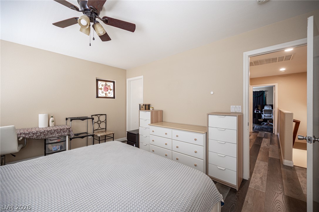 6882 Bronze Meadow Avenue Property Photo 27