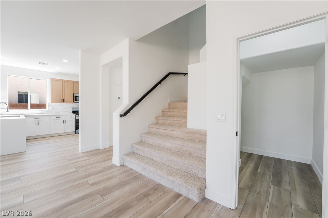 3812 Champagne Wood Drive Property Photo 14