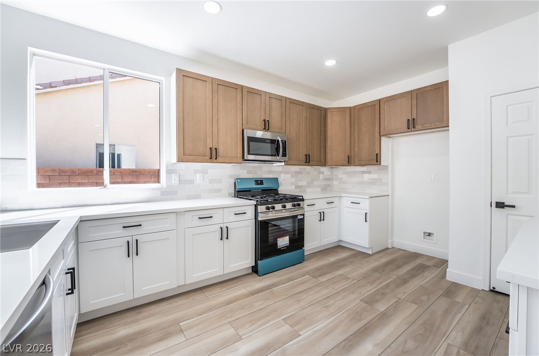3812 Champagne Wood Drive Property Photo 17