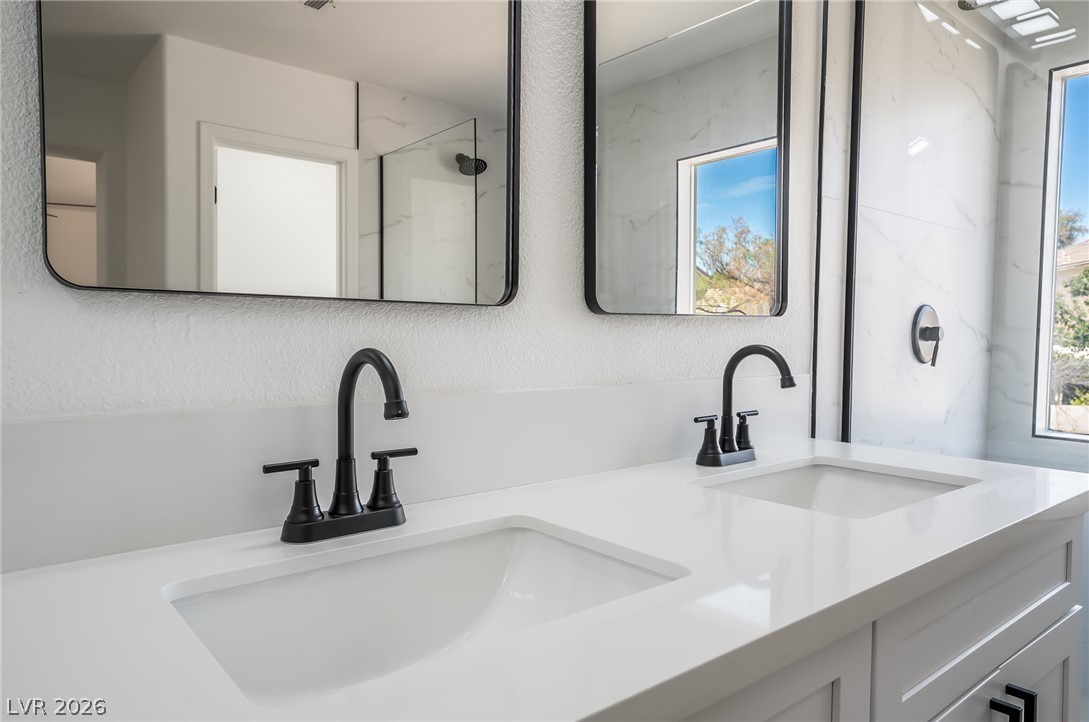 3812 Champagne Wood Drive Property Photo 26