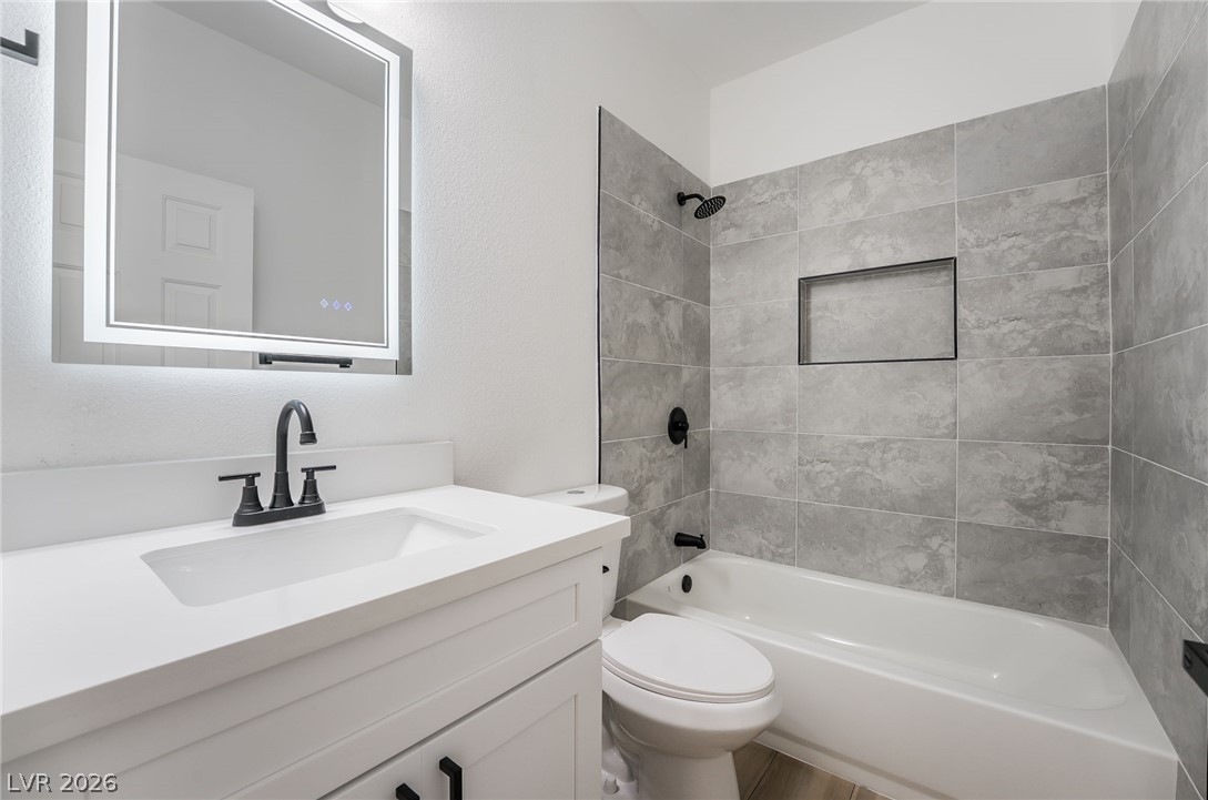 3812 Champagne Wood Drive Property Photo 36