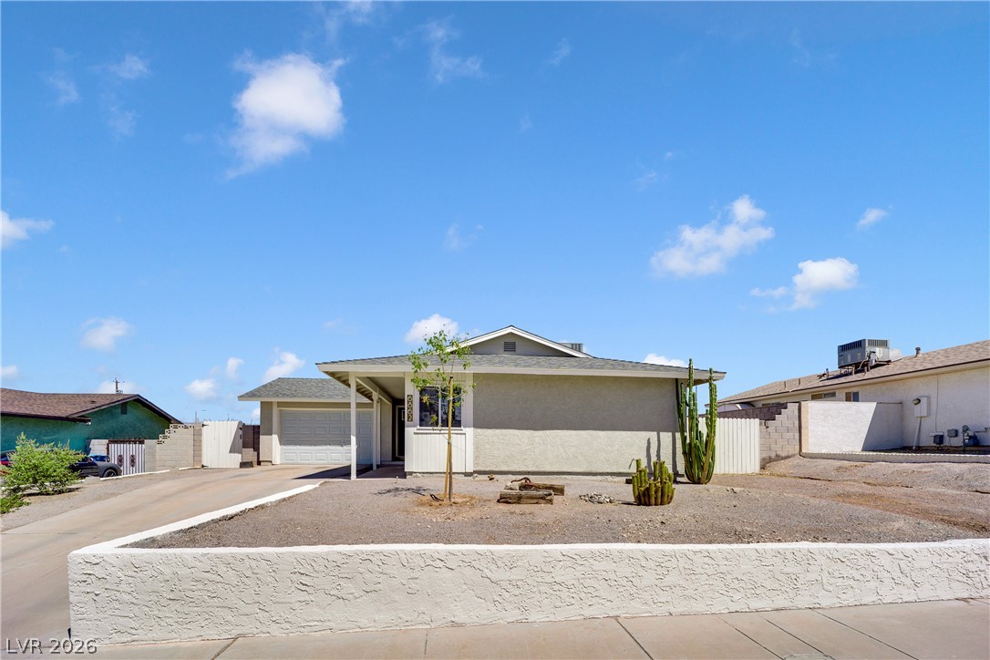 6862 Tiffollo Lane Property Photo 1