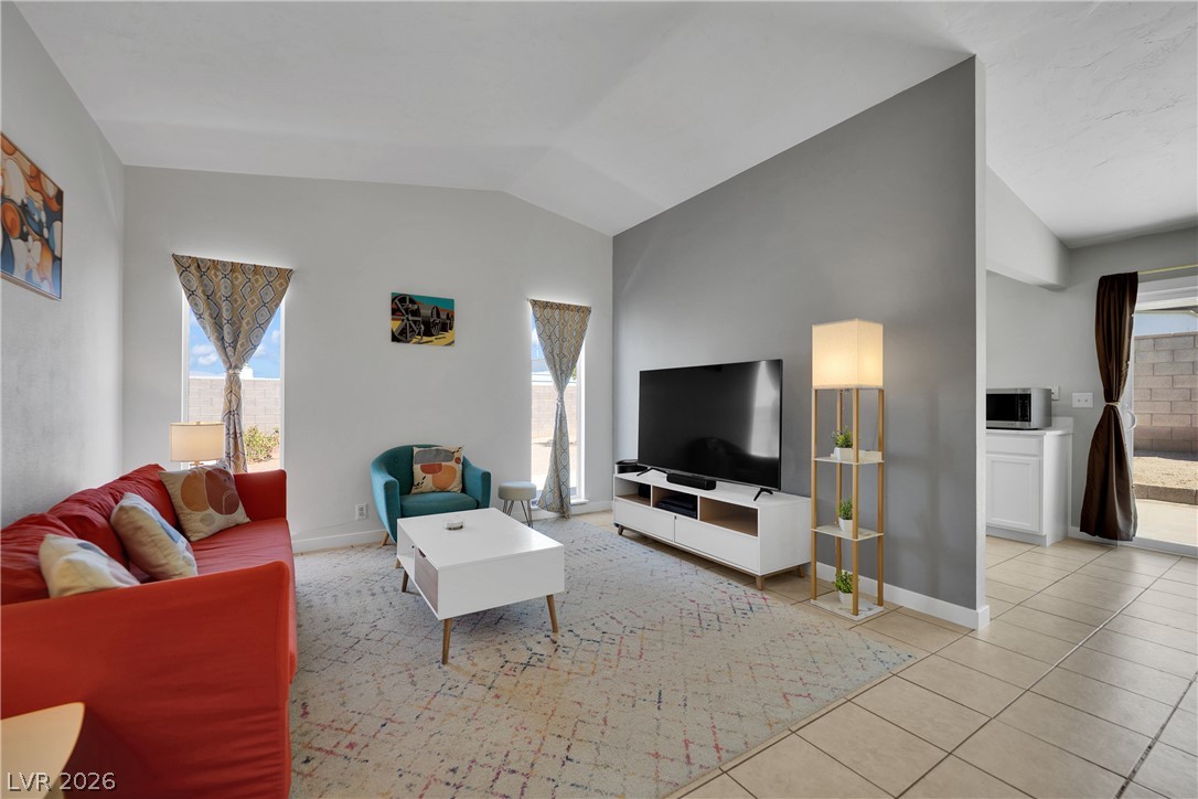 6862 Tiffollo Lane Property Photo 7