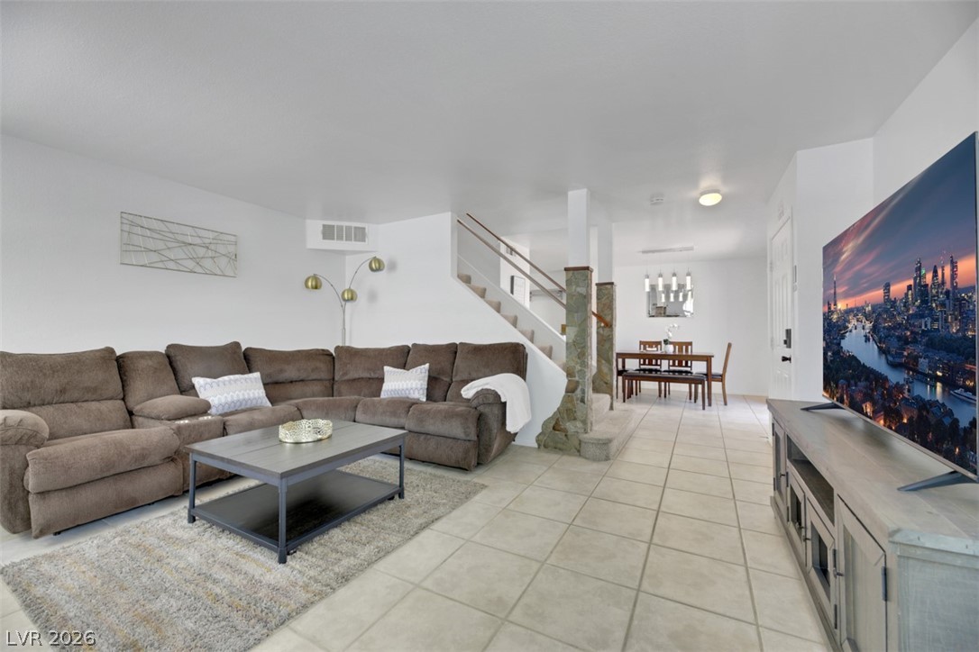 7989 Lisa Dawn Avenue Property Photo 1