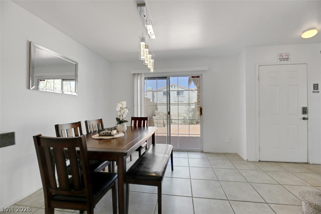 7989 Lisa Dawn Avenue Property Photo 11