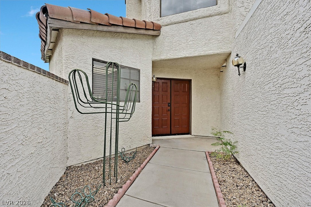 3820 Rhine Way Property Photo 2
