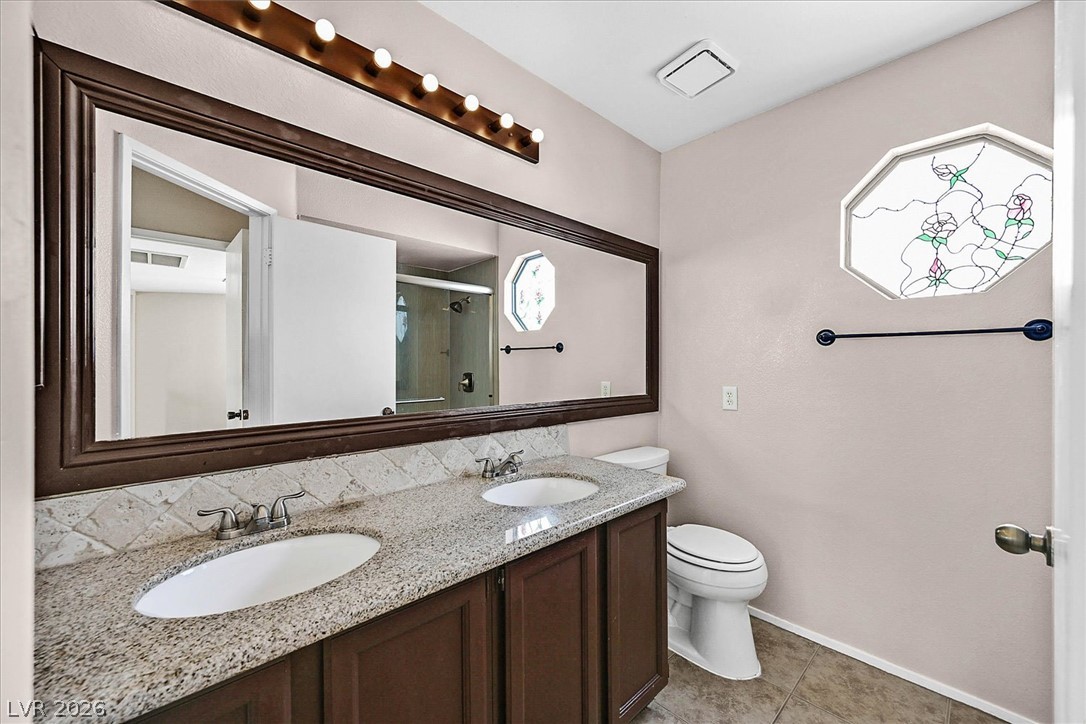 3820 Rhine Way Property Photo 17