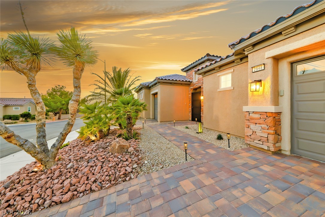 2948 Foxtail Creek Avenue Property Photo 2