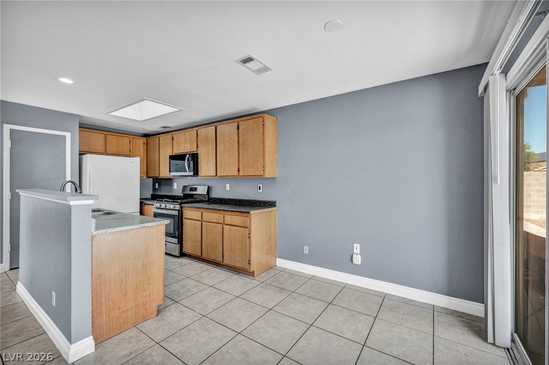 5326 Sun Meadow Court Property Photo 8