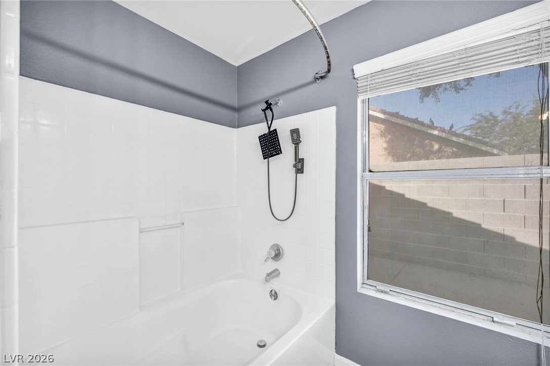 5326 Sun Meadow Court Property Photo 38