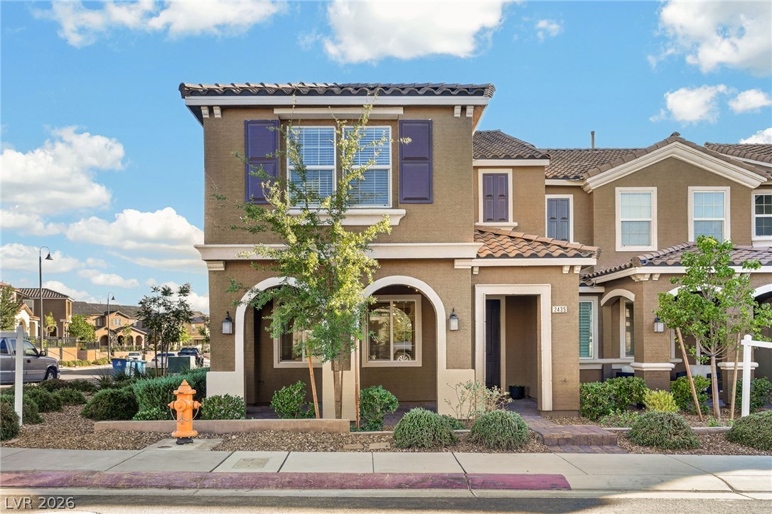 2435 Bellinzona Place Property Photo 1
