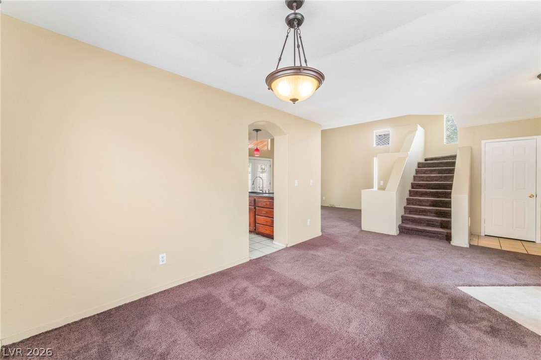 8101 Exploration Avenue Property Photo 4
