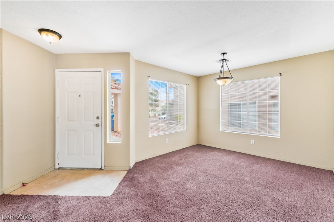 8101 Exploration Avenue Property Photo 8