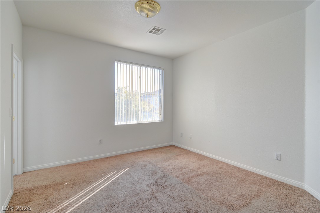 6180 Bridgeport Hills Avenue Property Photo 10