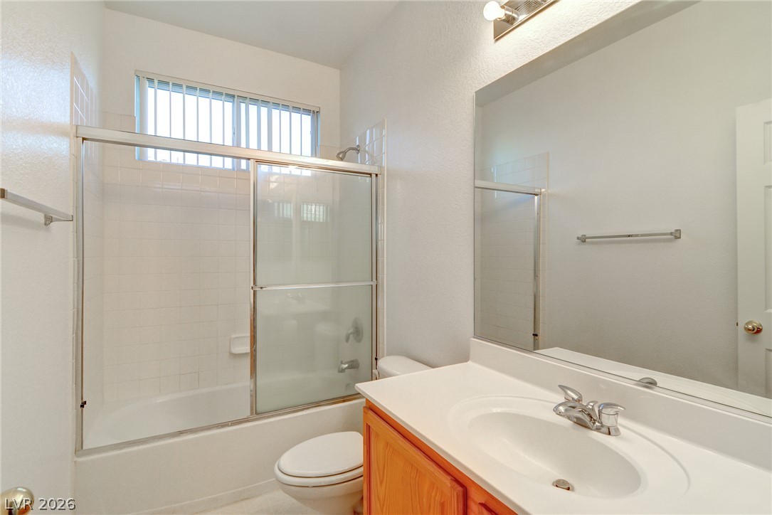 6180 Bridgeport Hills Avenue Property Photo 12
